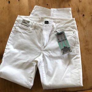 White, skinny begging - size 11 NWT